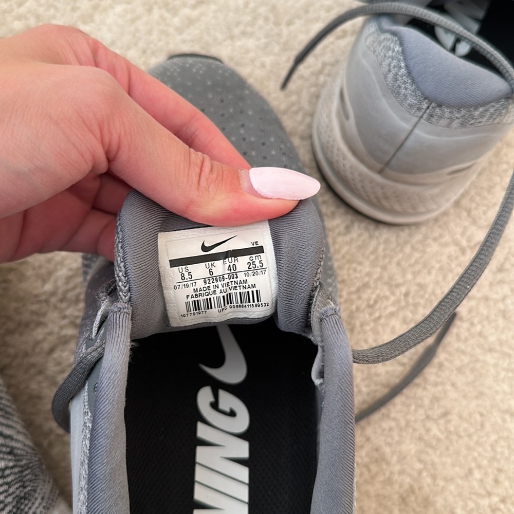 Nike Air Zoom Vomero 13 Cool Grey Sneaker - Picture 9 of 10